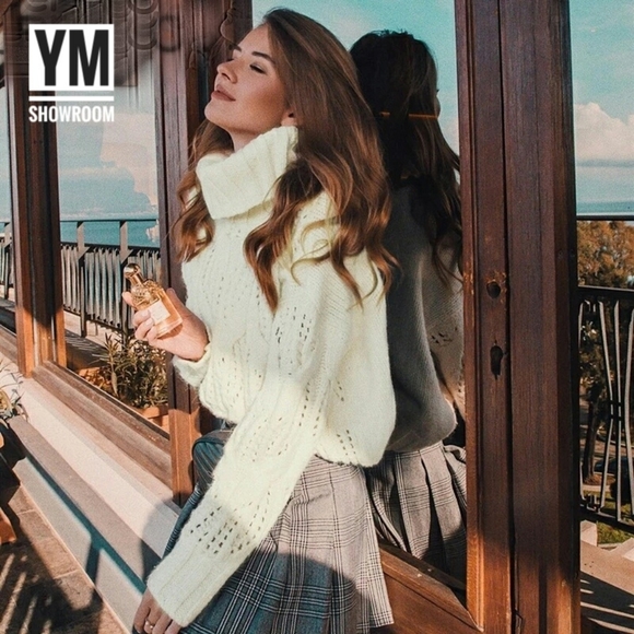 Cute turtleneck sweater - Picture 5 of 5